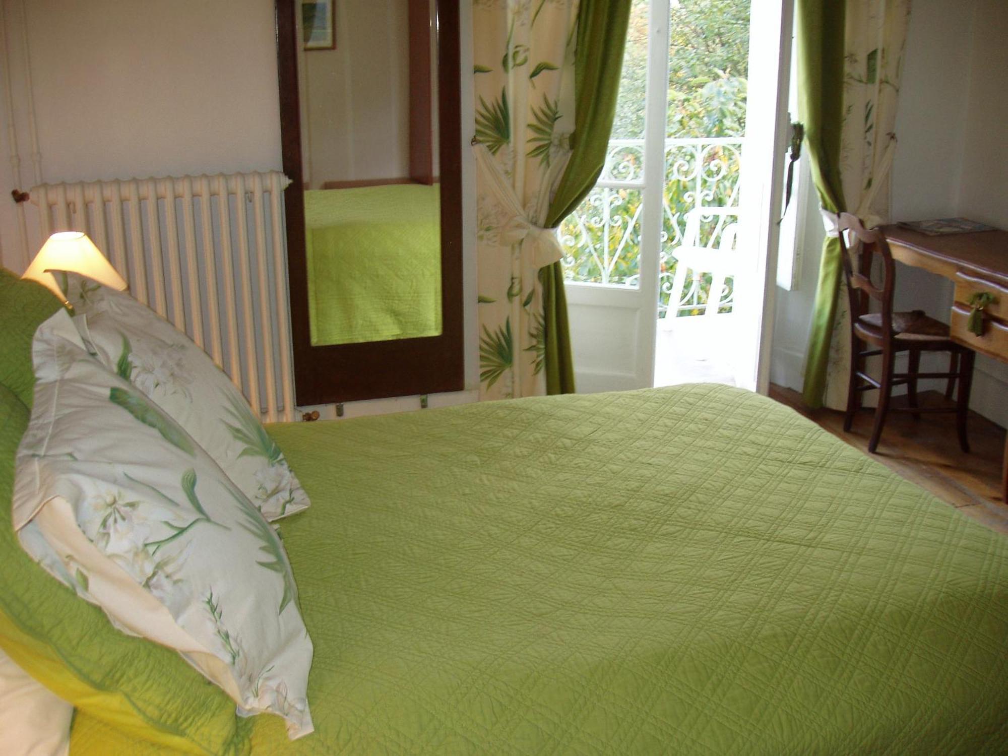 Bed and Breakfast Castel De La Pique Bagnères-de-Luchon Camera foto