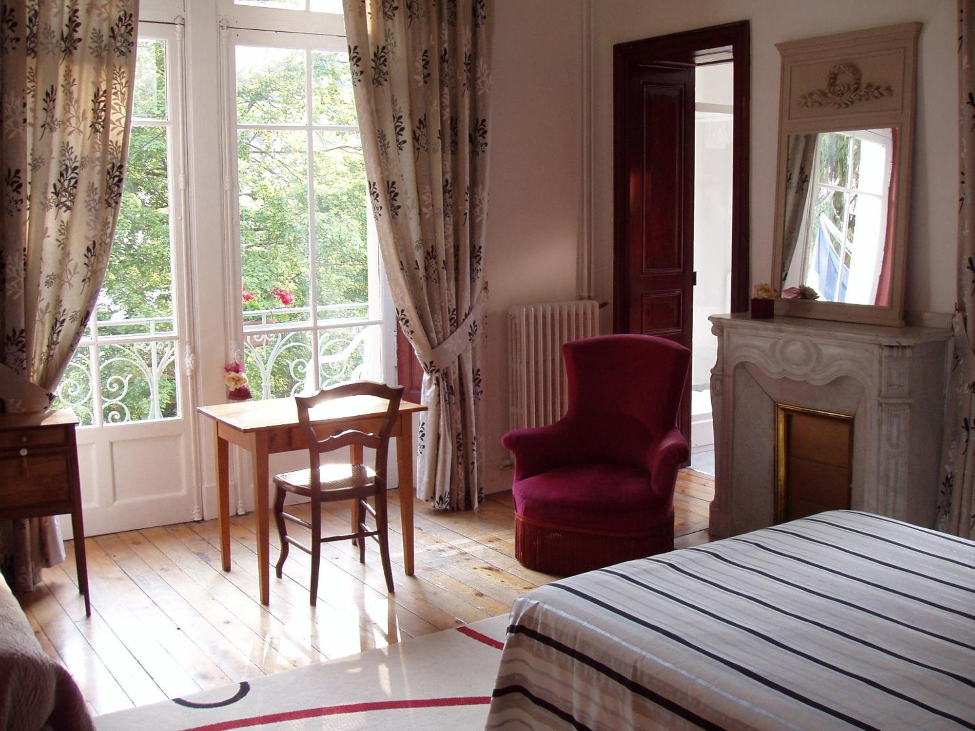 Bed and Breakfast Castel De La Pique Bagnères-de-Luchon Camera foto